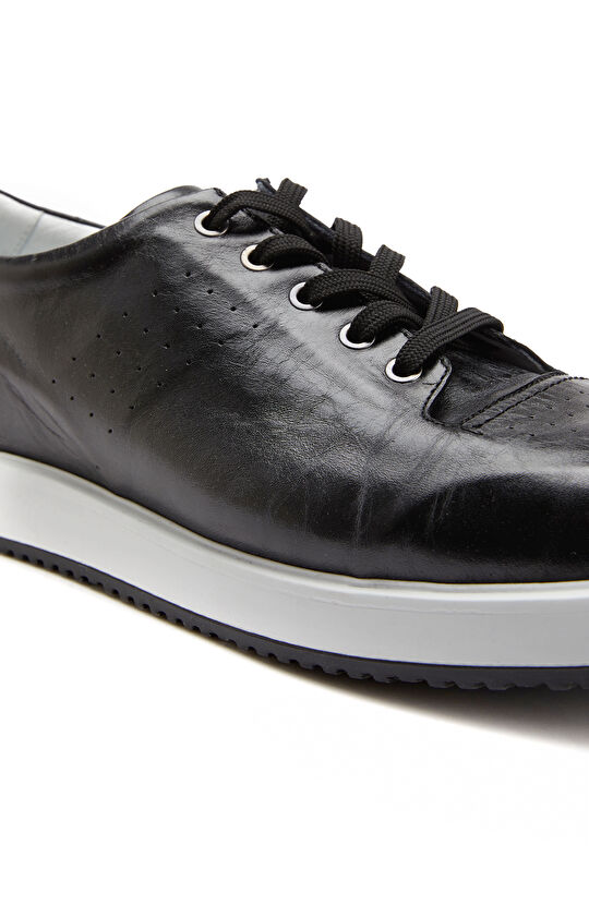 Siyah Bağcıklı Erkek Deri Sneaker Ayakkabı