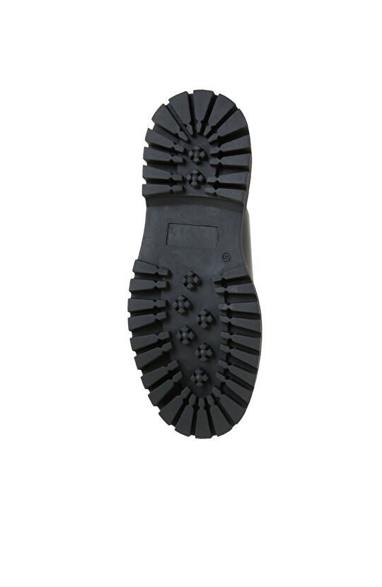 Siyah Kalın Taban Bağcıklı Kadın Deri Ayakkabı