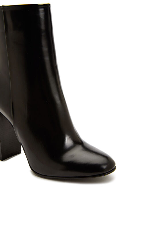 Siyah Kadın Deri Bot