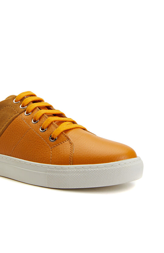 Mustard Women's Leather Sneaker