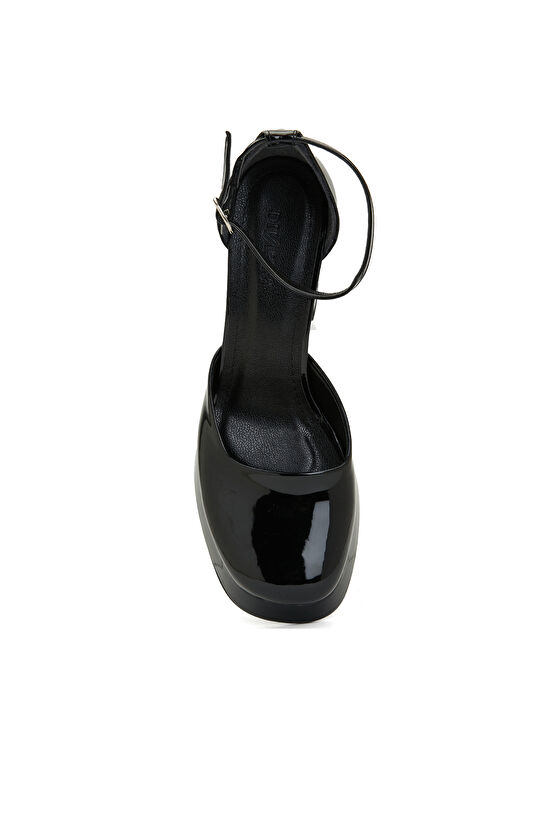 Siyah Rugan Kalın Kadın Topuklu Sandalet