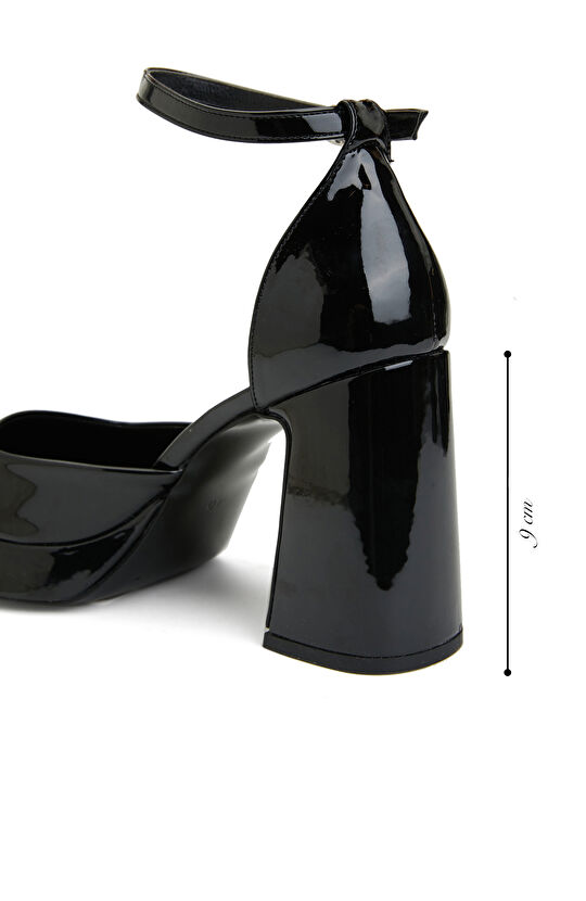 Siyah Rugan Kalın Kadın Topuklu Sandalet