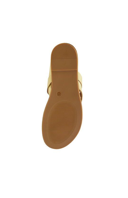 Sarı Kadın Püsküllü Deri Sandalet