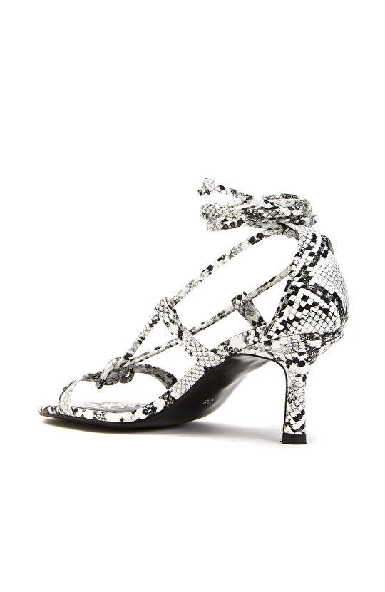 Bej Kroko Desenli Kadın Sandalet