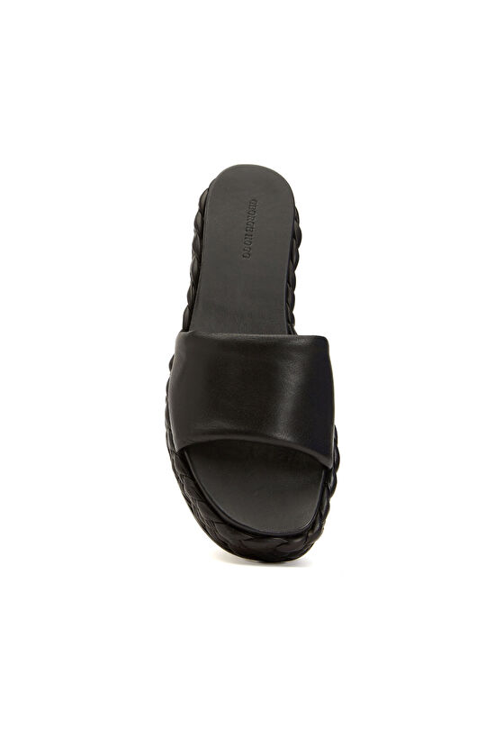 Siyah Örgü Detaylı Kadın Deri Terlik