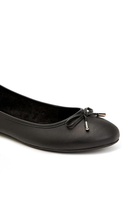 Siyah Yumuşak Deri Kadın Babet