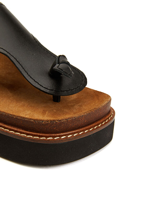 Siyah Kadın Deri Terlik