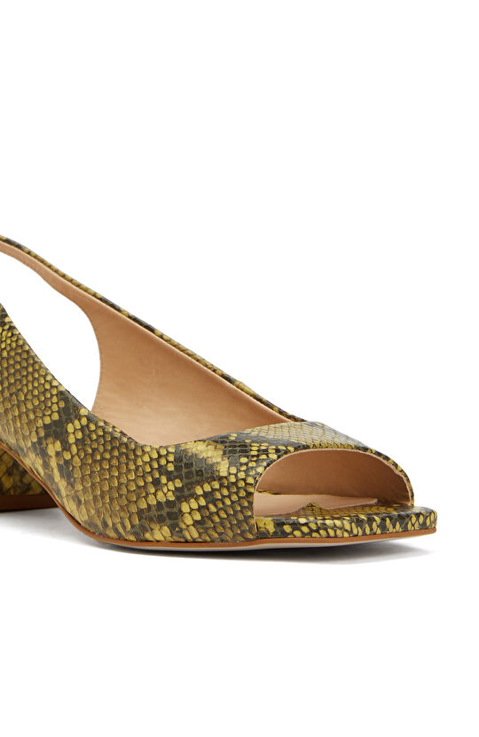 Sarı Kadın Deri Sandalet