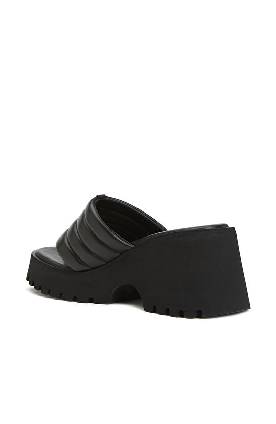 Siyah Kadın Deri Terlik