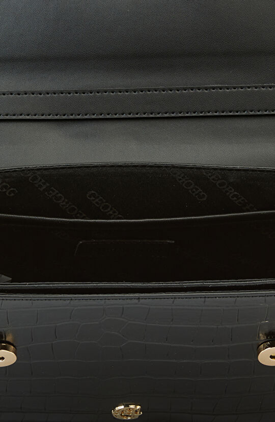 Siyah Kadın Postacı Çanta