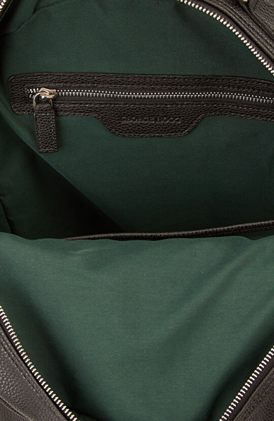 Siyah Deri Erkek Sırt Çantası