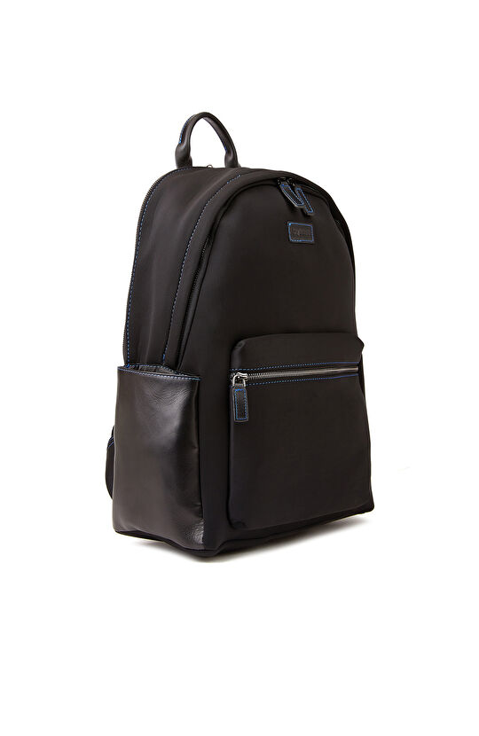 Siyah Erkek Sırt Çantası