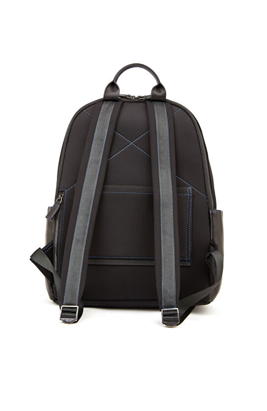 Siyah Erkek Sırt Çantası