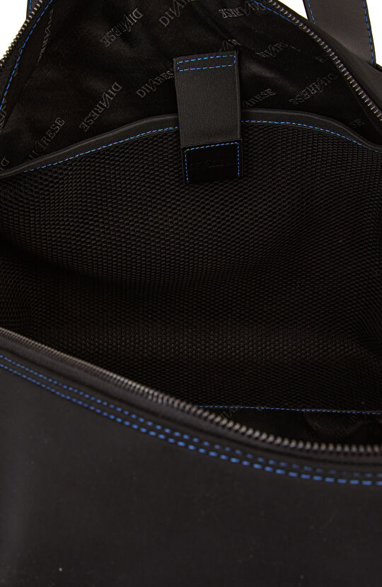 Siyah Erkek Seyahat Çantası