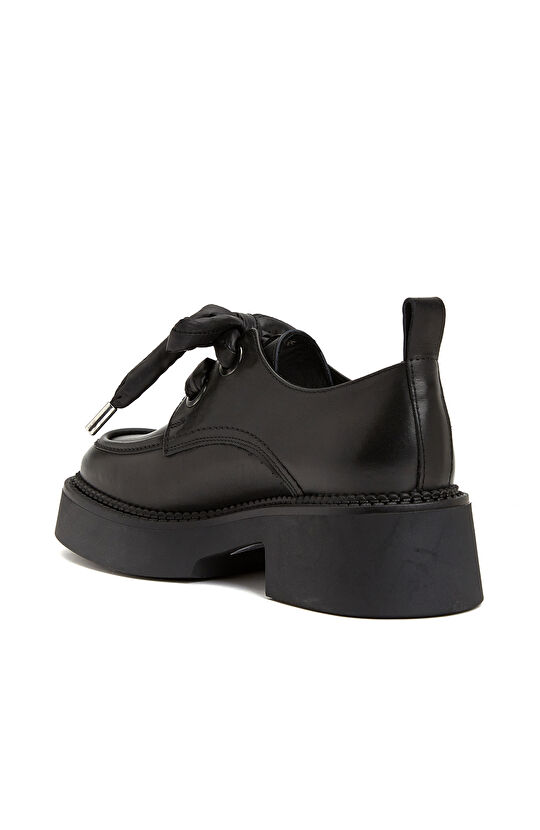 Siyah Kadın Deri Ayakkabı