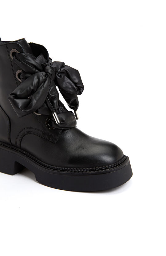 Siyah Kadın Deri Bot