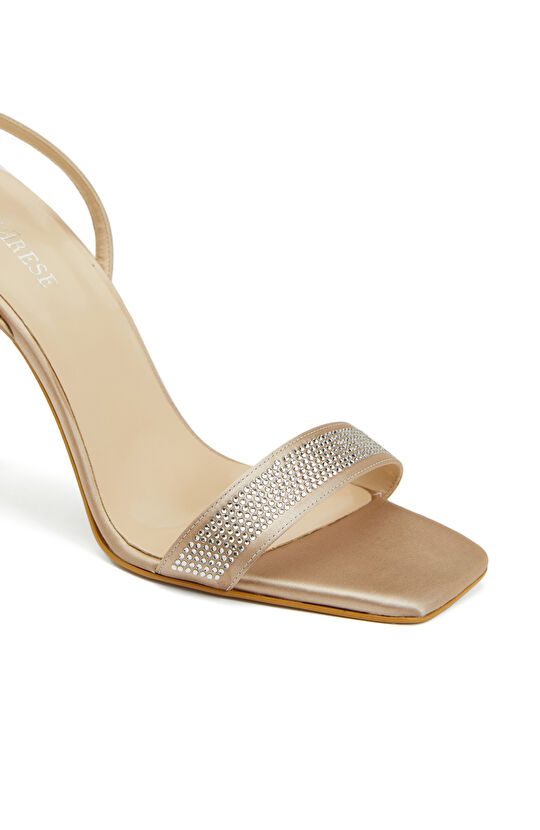 İnci Kadın Sandalet