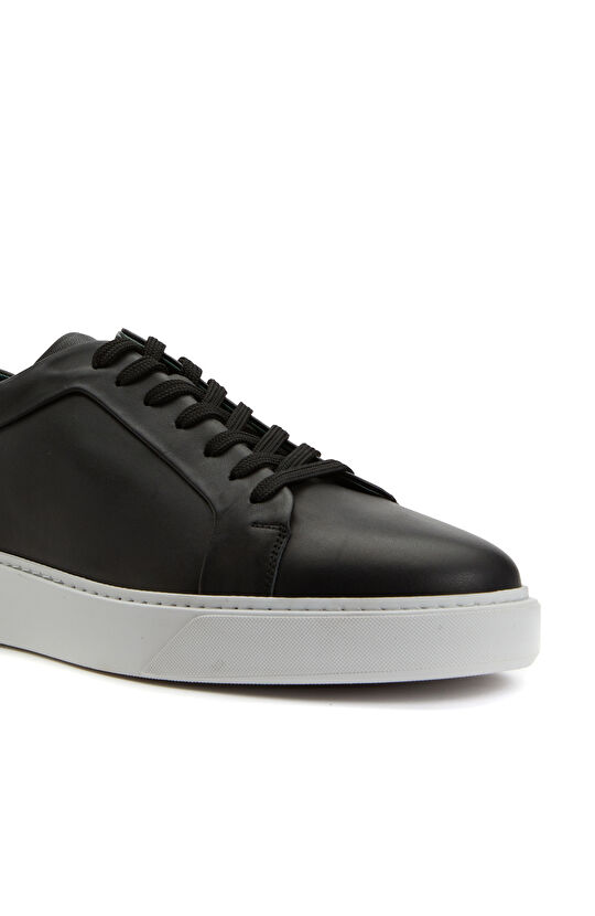 Siyah Kadın Deri Sneaker