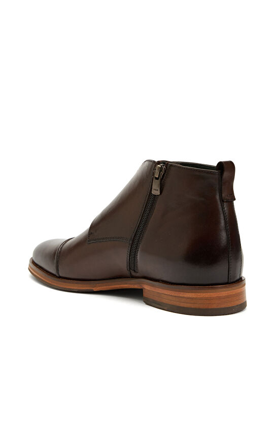 Kahverengi Erkek Bot