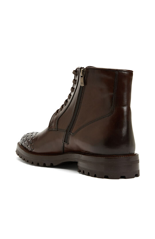 Kahverengi Erkek Bot