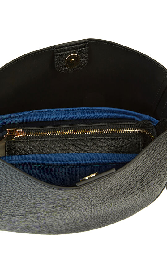 Siyah Çıtçıt Kapama Kadın Omuz Çantası