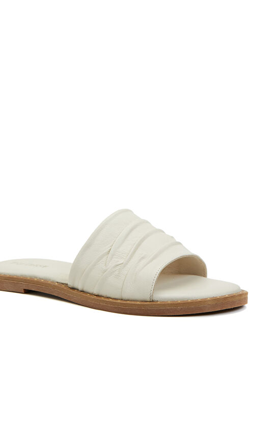 Kırık Beyaz Kadın Deri Terlik