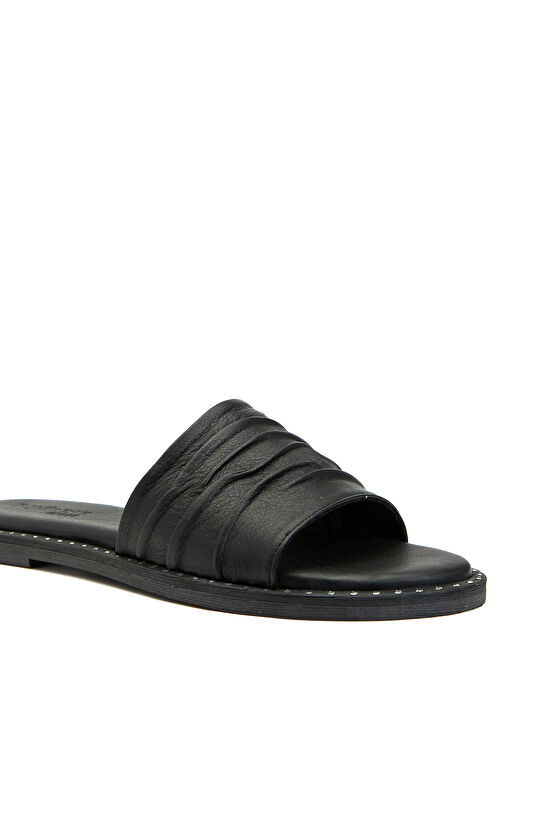 Siyah Kadın Deri Terlik