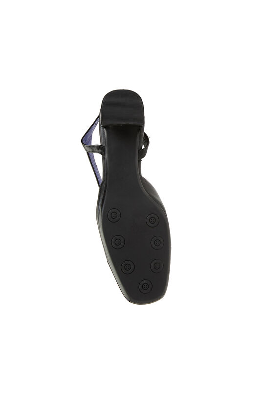 Siyah Deri Topuklu Ayakkabı