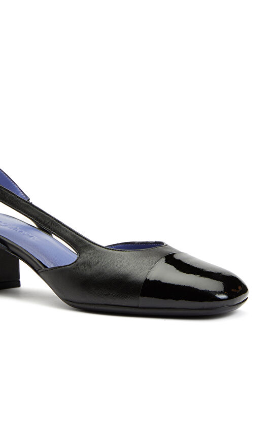 Siyah Deri Topuklu Ayakkabı