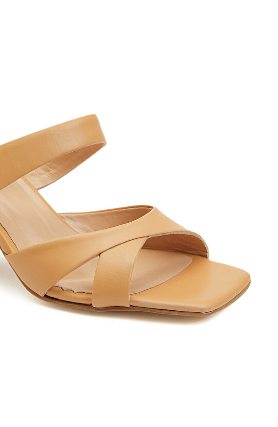 Camel Kadın Deri Terlik