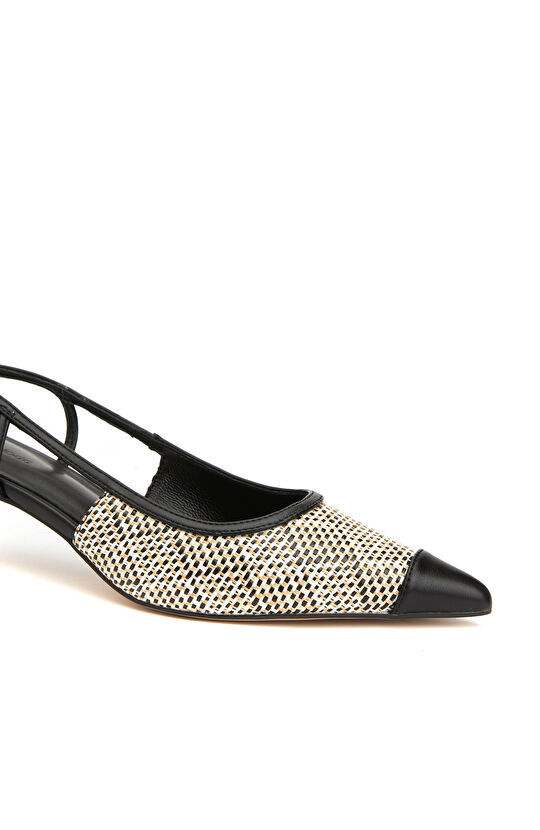 Bej Siyah Topuklu Ayakkabı