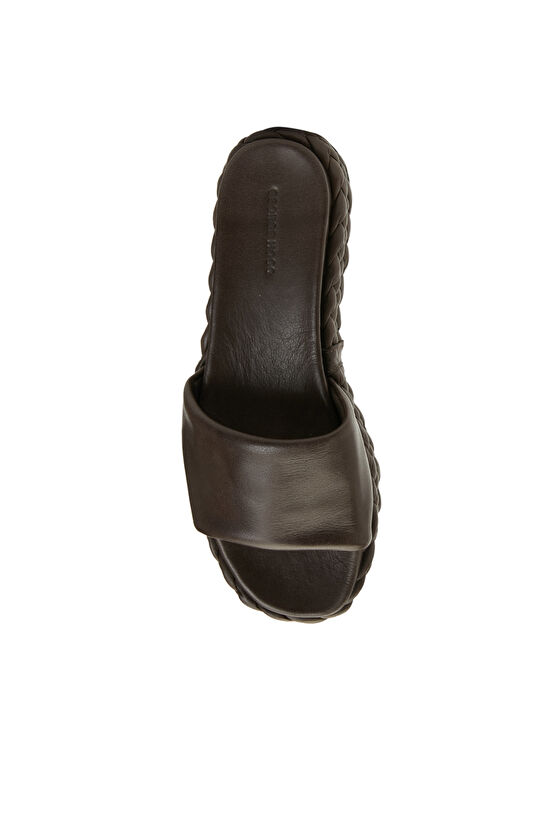 Acı Kahve Örgü Detaylı Kadın Deri Terlik