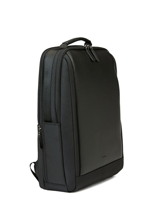 Siyah Erkek Sırt Çantası