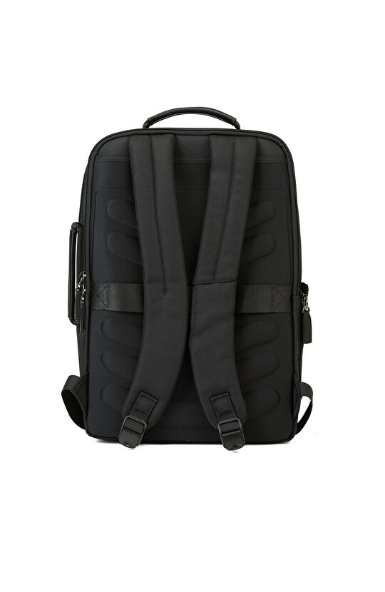 Siyah Erkek Sırt Çantası