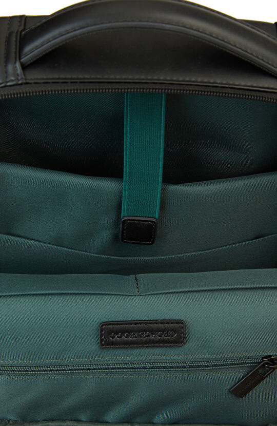 Siyah Erkek Sırt Çantası