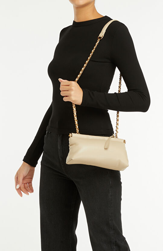 Bej Zincir Askılı Kadın Çanta