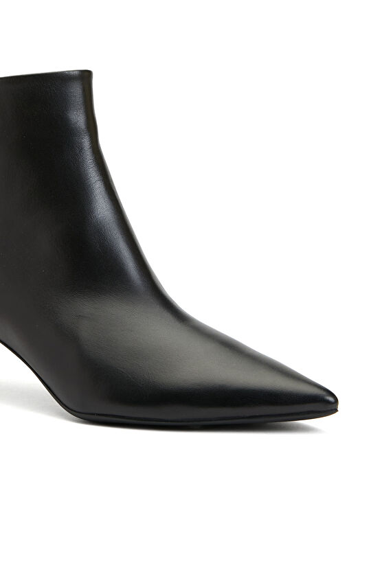 Siyah Kadın Deri Bot