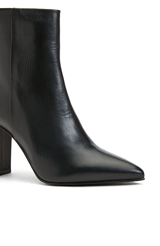 Siyah Kadın Deri Bot