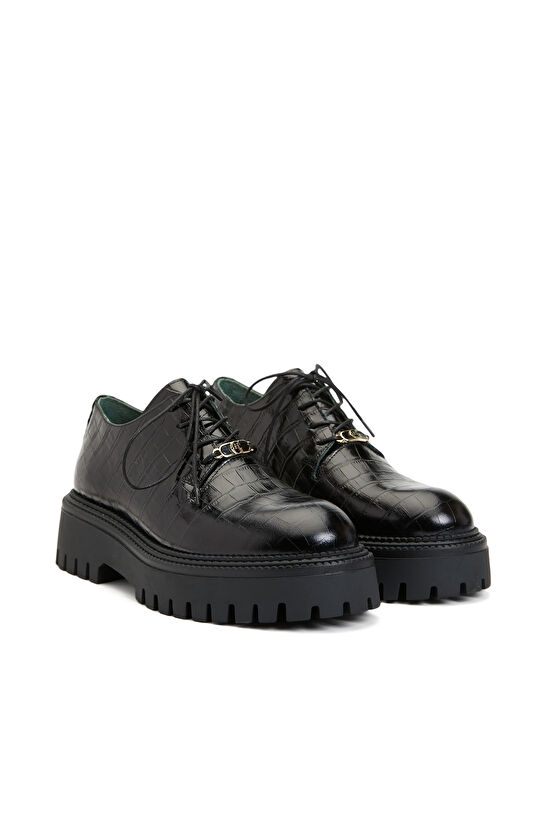 Siyah Kadın Bağcıklı Deri Ayakkabı