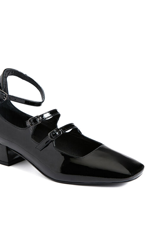 Siyah Rugan Kadın Topuklu Babet Ayakkabı