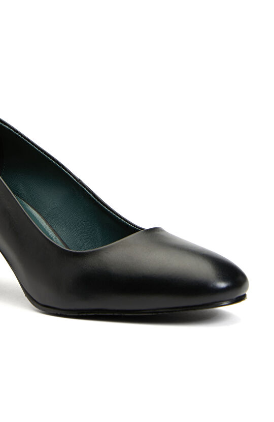 Siyah Kadın Deri Yuvarlak Burun Topuklu Ayakkabı