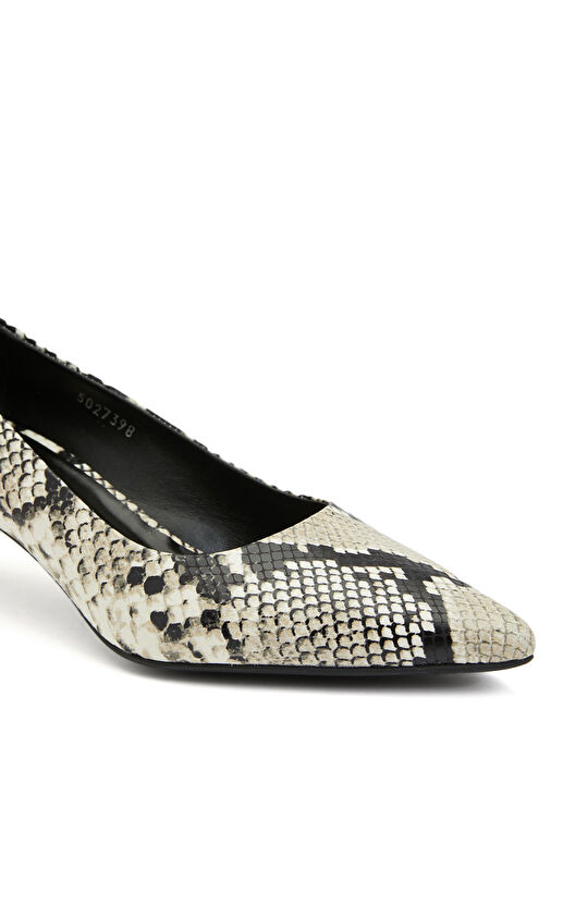 Hayvan Desenli Bej Kadın Deri Stiletto