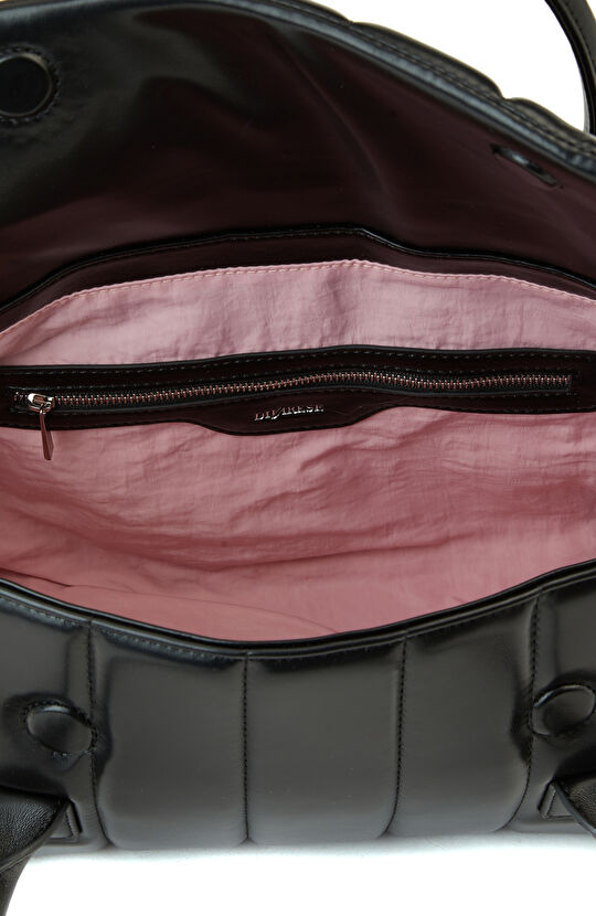 Siyah Kapitoneli Kadın Çanta