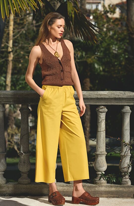 Taba Kadın Deri Terlik