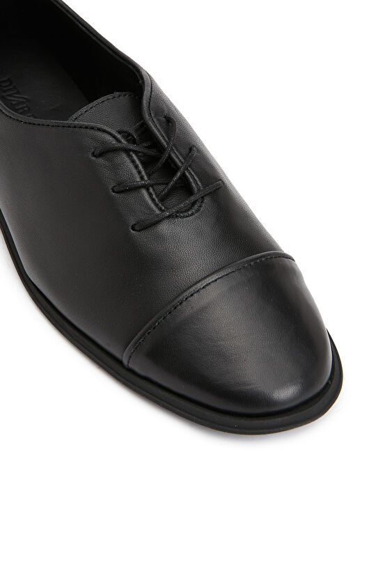 Siyah Kadın Deri Ayakkabı