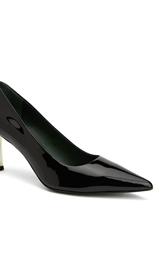 Siyah Rugan Stiletto