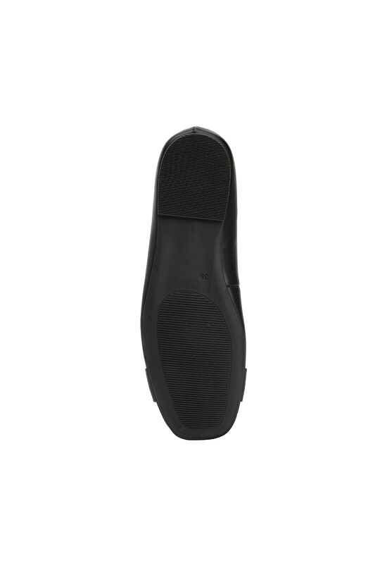 Siyah Kadın Deri Babet