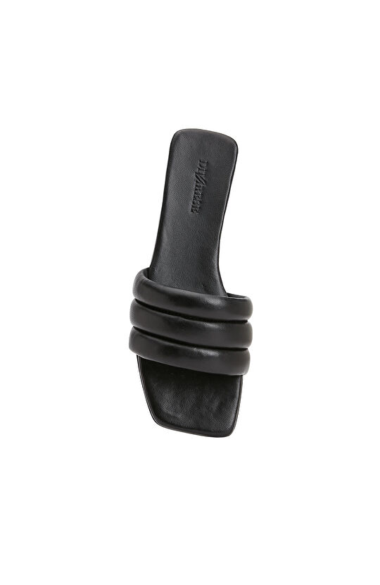 Siyah Kadın Deri Terlik