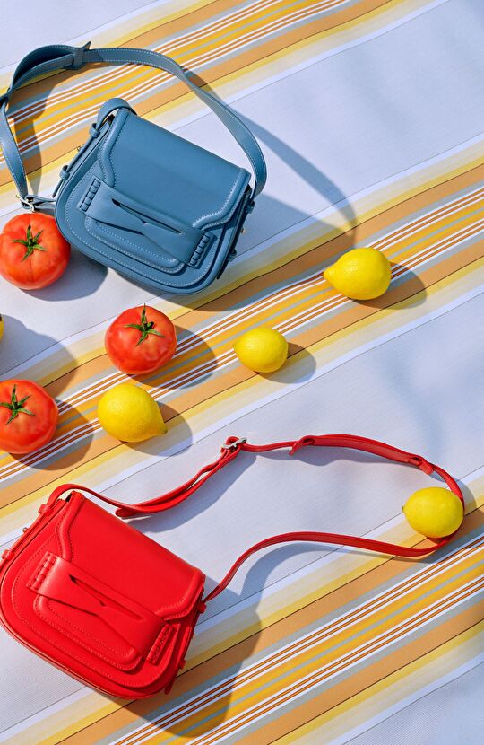 Kırmızı Kadın Deri Çanta