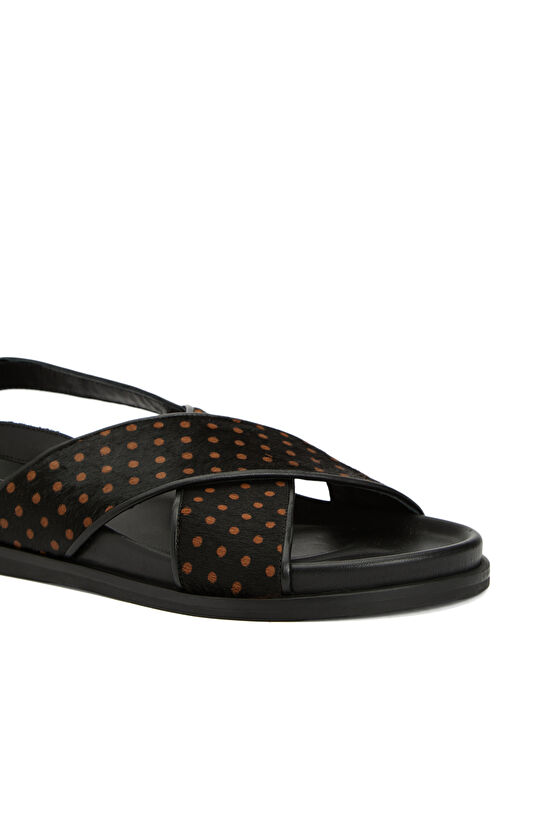 Siyah Leopar Desenli Kadın Sandalet